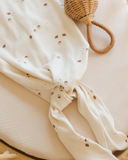 Quincy Mae Knotted Baby Gown + Hat Set - Acorns