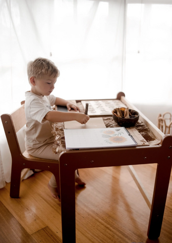 Q Toys Child Study Desk Set