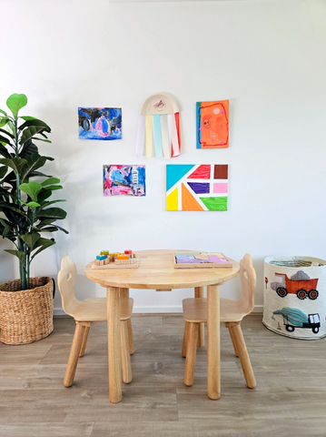 Q Toys Classic Round Table