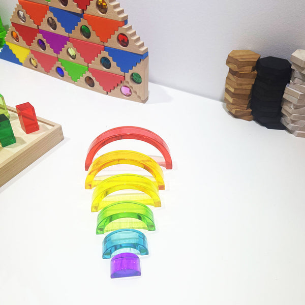 Papoose Lucite Rainbow