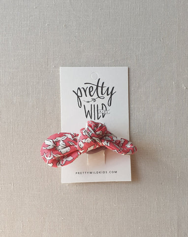 Pretty Wild Anna Elastic Hair Tie Emily Silhouette Flower